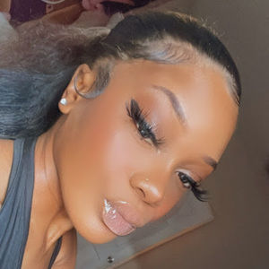 Meet your Posher, Toni